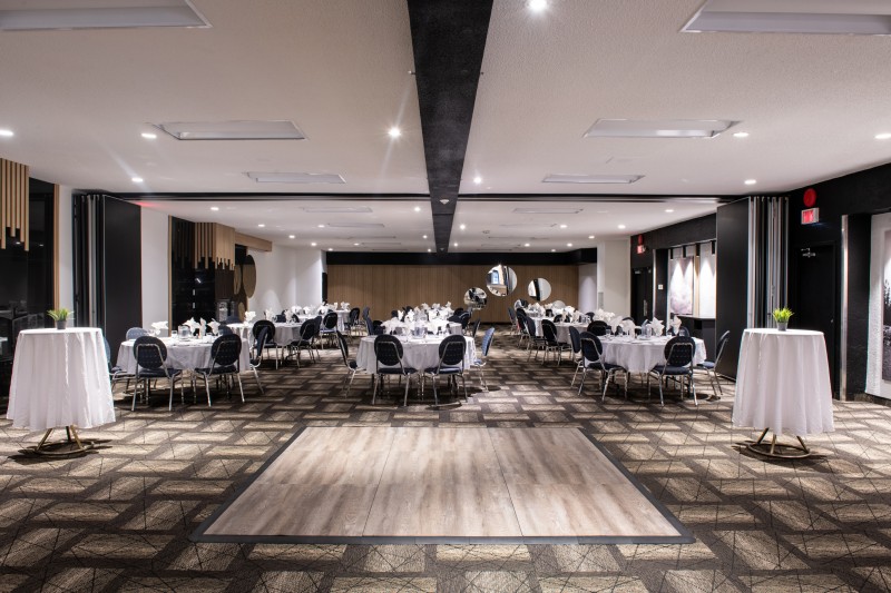 Salle LE FJORD  DU SAGUENAY – Hôtel La Saguenéenne, Chicoutimi