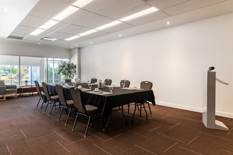 Salle 205 – FOUR POINTS BY SHERATON LÉVIS | CENTRE DE CONGRÈS ET D'EXPOSITIONS DE LÉVIS, Lévis