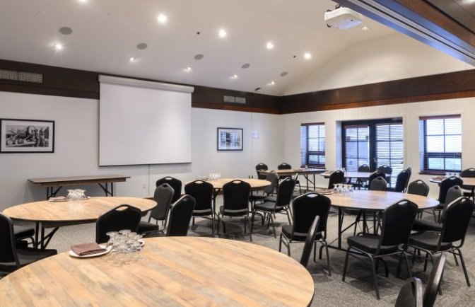Salle Maïanthème – Duchesnay, Sainte-Catherine-de-la-Jacques-Cartier