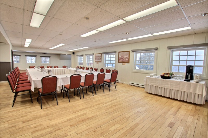 Salle Henri-Roy – Duchesnay, Sainte-Catherine-de-la-Jacques-Cartier