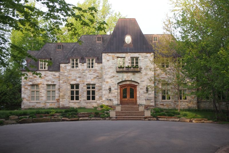 Salle Salon Saint-Antoine (RDC) – CHATEAU TAILLEFER LAFON, Laval
