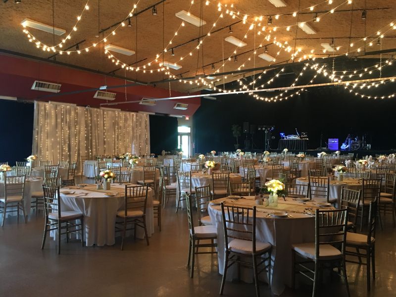 Salle Salle de 400 personnes du Pavillon du Mont Arthabaska – Corporation récréative de Victoriaille - Pavillon Arthabaska, Victoriaville