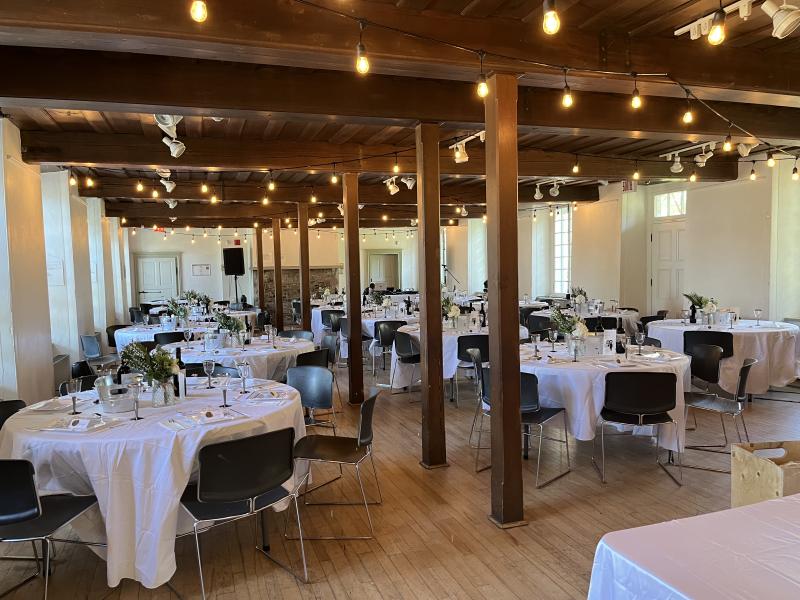 Banquet en table de 8 personnes