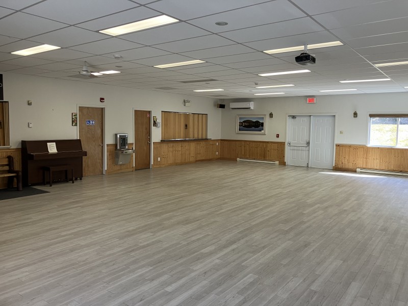 Salle Salle Prouty – Le Club de La Bonne Humeur de Lac-Brome, Lac-Brome