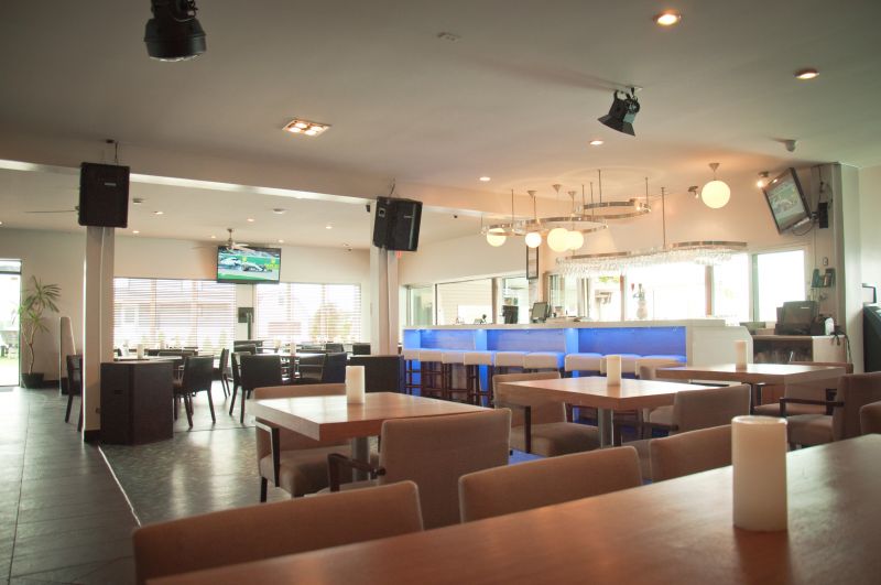 Resto-Bar sans montage