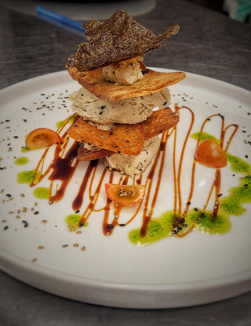 Une cuisine raffinée et de bon goût accompagnée d'un service impeccable