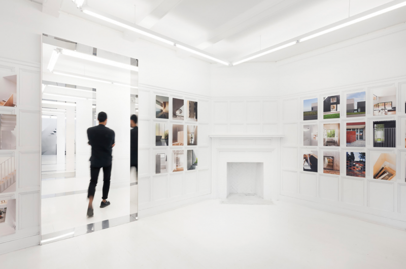 L'une des pièces de la Galerie, celle à droite de l'entrée principale.