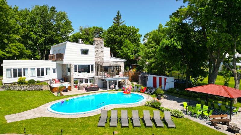 Salle Retraite bien-être – VILLA AU BORD DE L'EAU / Ville de Québec, Québec