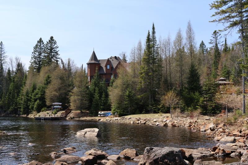 sainte-marguerite-du-lac-masson