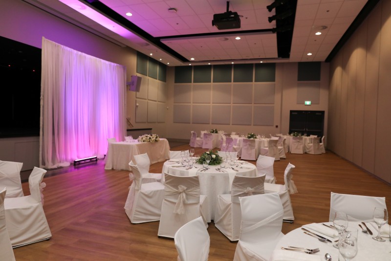 Demi salle de réception