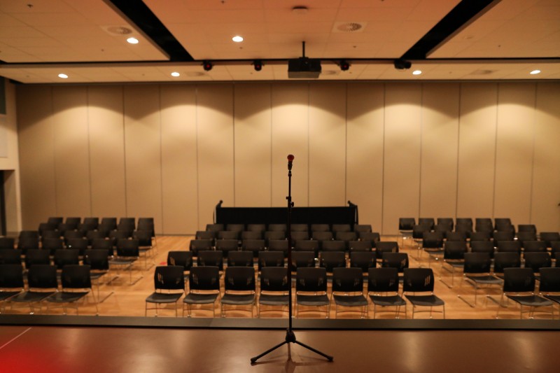 Grande salle de réception montage spectacle