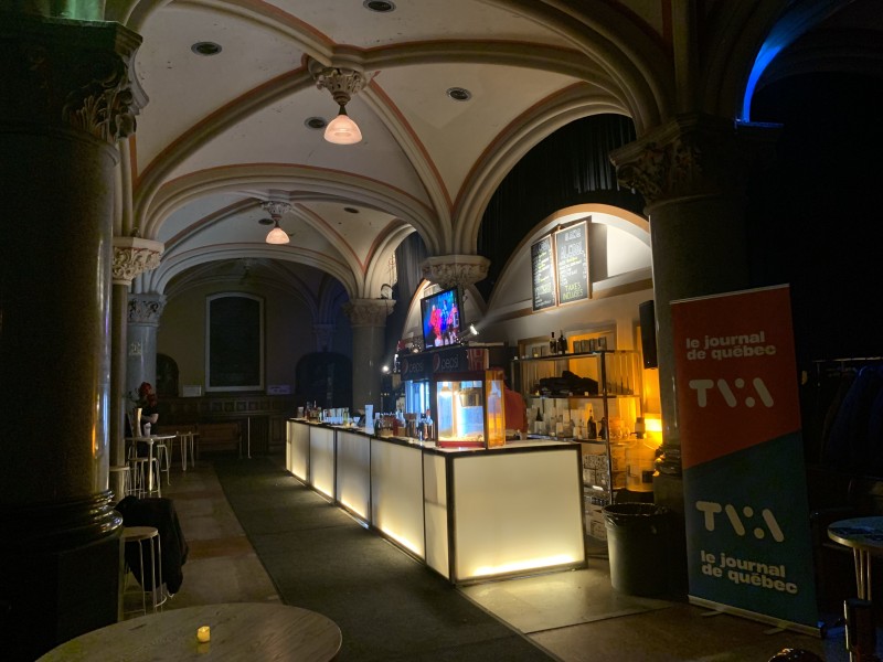 Bar lors d'un événement sous le jubé