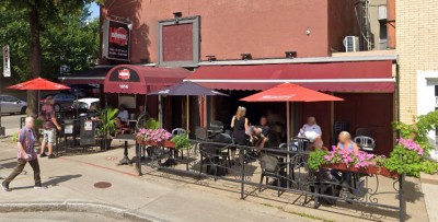 terrasse en période estivale