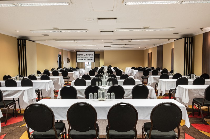 Salle Causeuse & Détente – Best Western Hôtel Universel, Drummondville