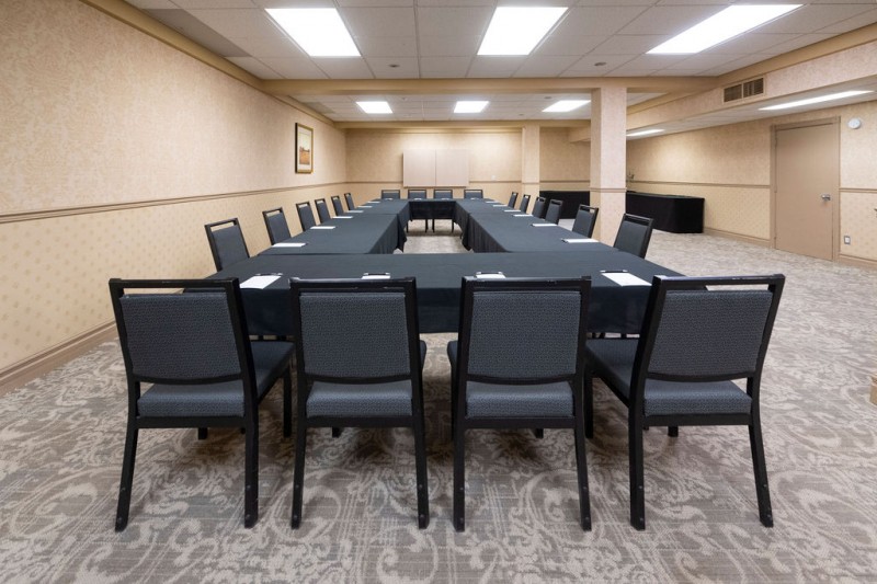 Salle Desforges – Hôtel & Suites Le Dauphin Drummondville, Drummondville