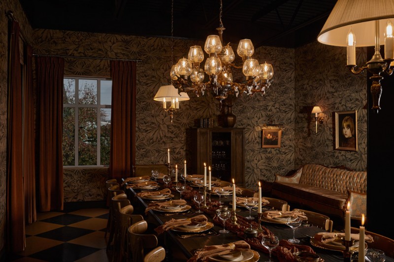 Salle à manger (incluant projecteur).