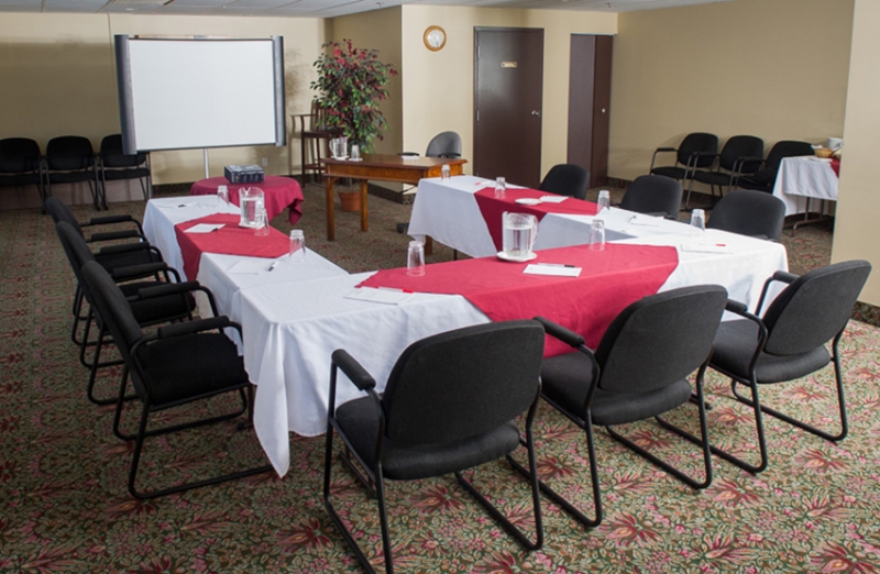 Salle Perle 2 – Days Inn BLAINVILLE, Blainville