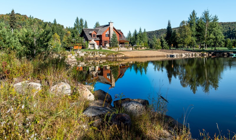 De l'hébergement de qualité directement sur le site.