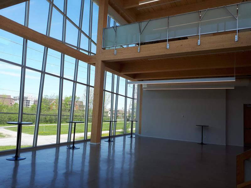 Salle Salle Vue sur le parc – Ville de Dollard-des-Ormeaux, Montréal, Dollard-Des-Ormeaux