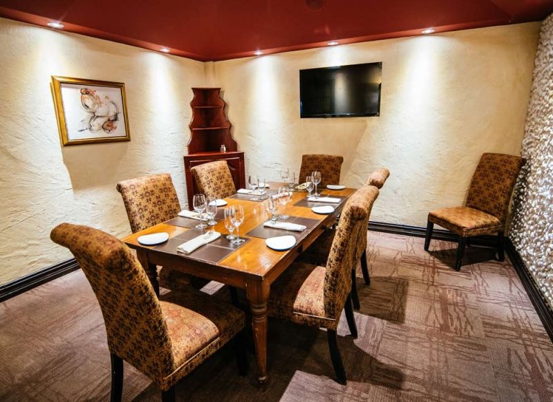 Salle 2 – Calvi Bistro Méditerranéen, Laval
