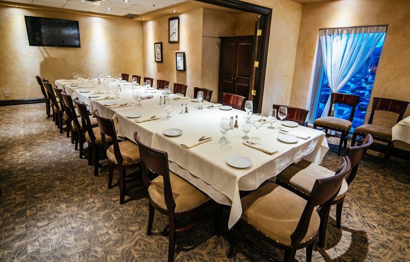 Salle 5 – Calvi Bistro Méditerranéen, Laval